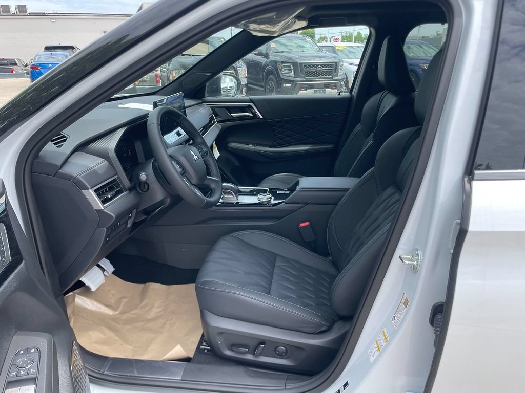 New 2026 Mitsubishi Outlander SEL AWD/4WD image 12