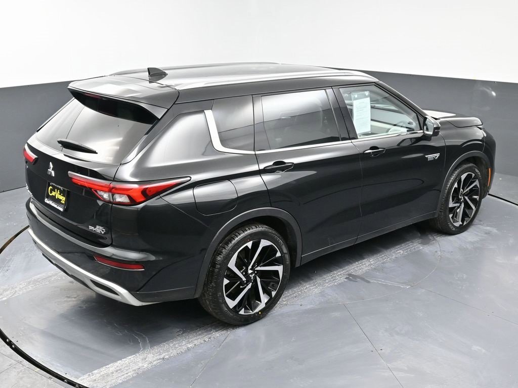 Used 2023 Mitsubishi Outlander SEL image 49