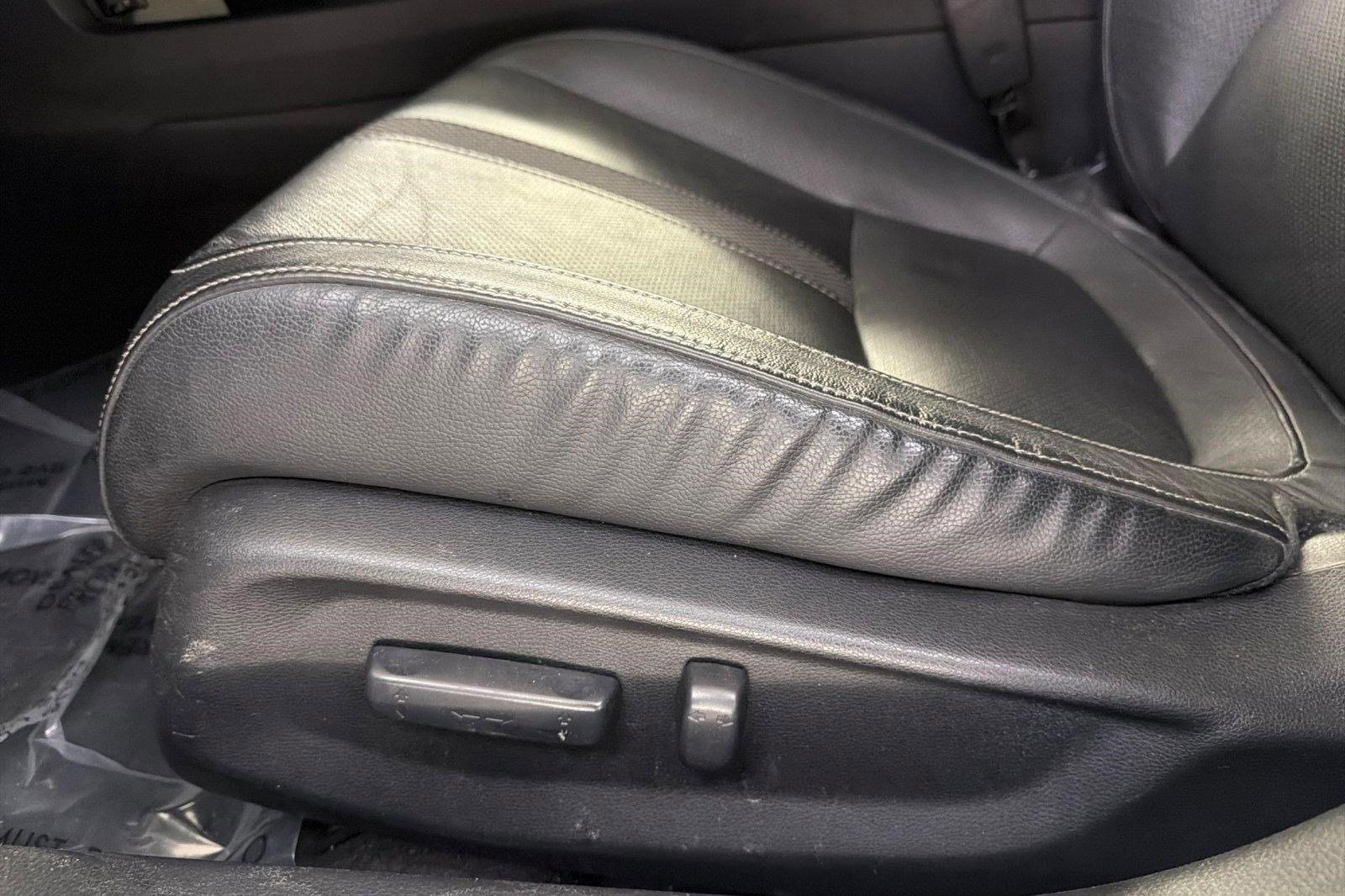 Used 2019 Honda Civic EX-L image 14