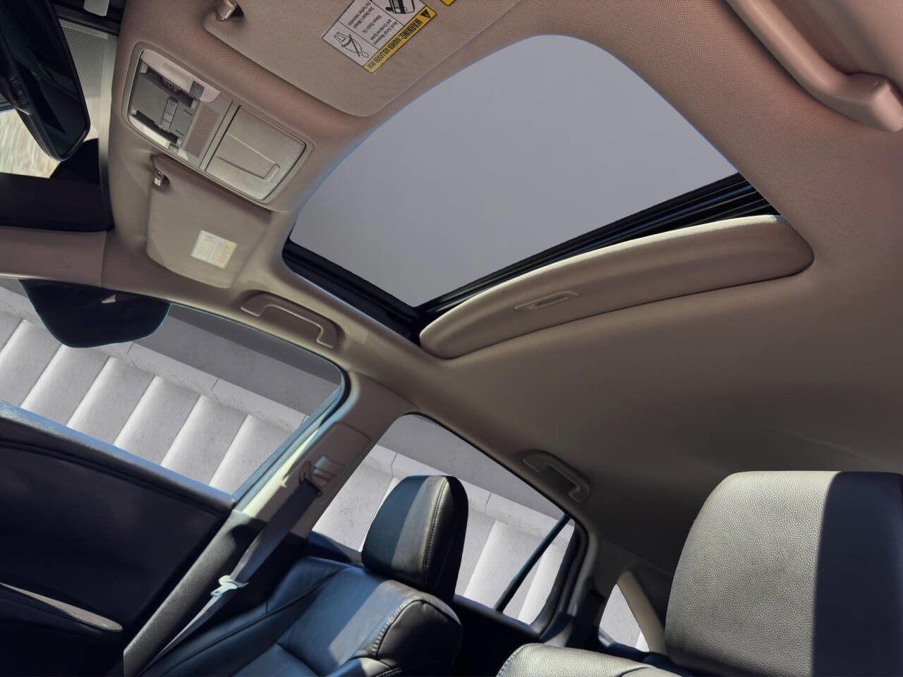 Used 2015 Acura RDX AWD w/ Technology Package image 17