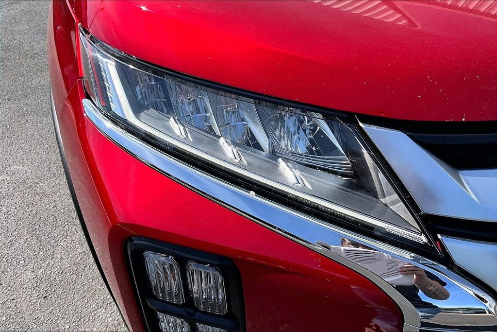 Used 2022 Mitsubishi Outlander Sport SE image 31