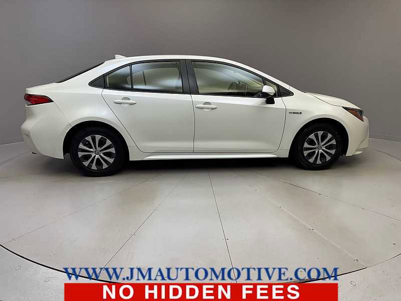 Used 2020 Toyota Corolla LE FWD image 6