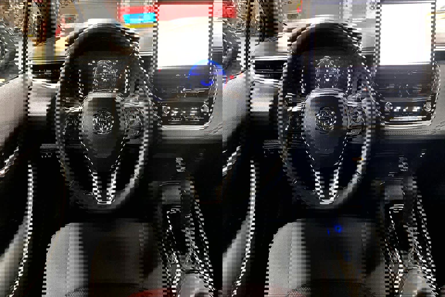 Certified 2025 Toyota Corolla SE image 5