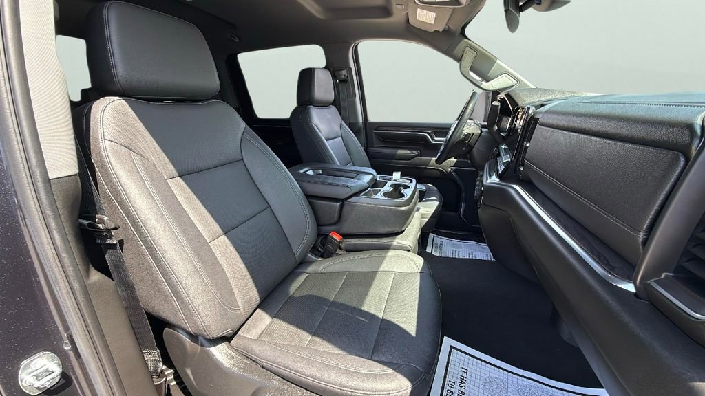 Certified 2024 Chevrolet Silverado 2500 LTZ image 32