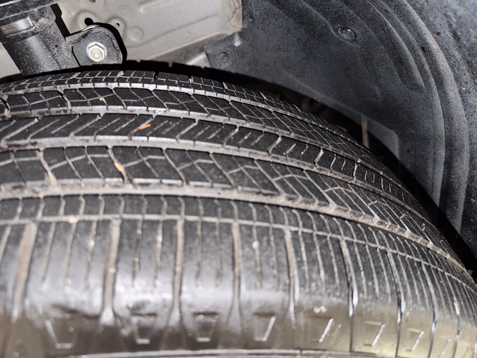 Used 2025 Honda Pilot EX-L image 11