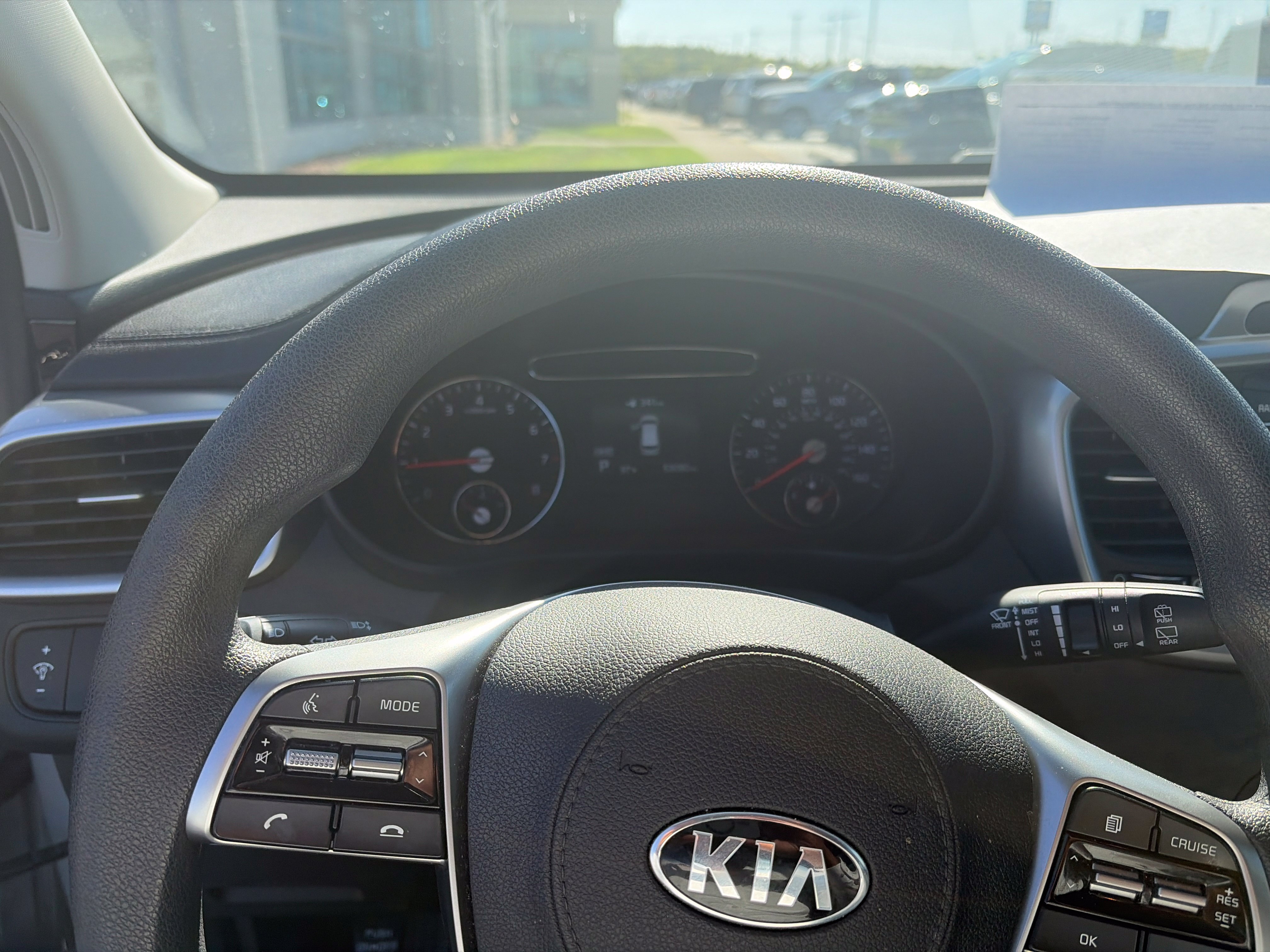 Used 2019 Kia Sorento L FWD image 19