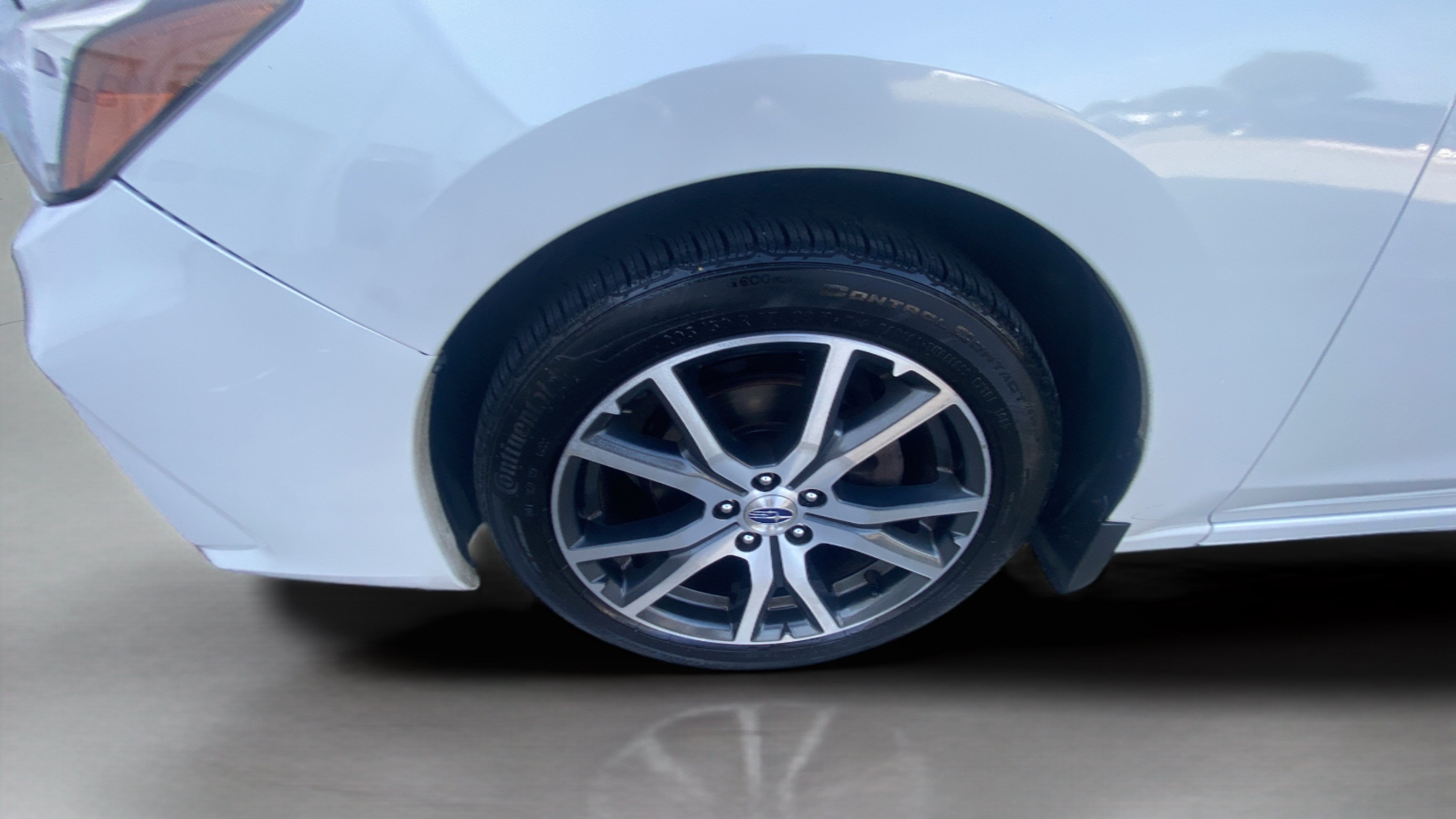 Used 2017 Subaru Impreza 2.0i Limited w/ Moonroof/BSD & Rcta/Eyesight AWD/4WD image 10