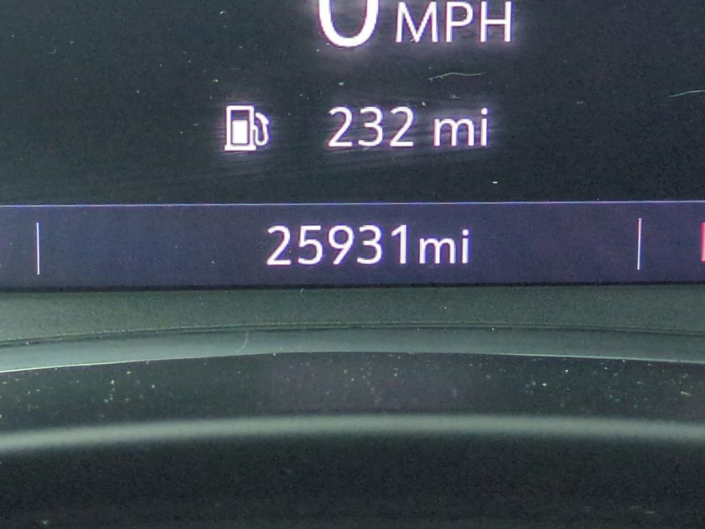 Used 2020 Chevrolet Equinox Premier FWD image 16