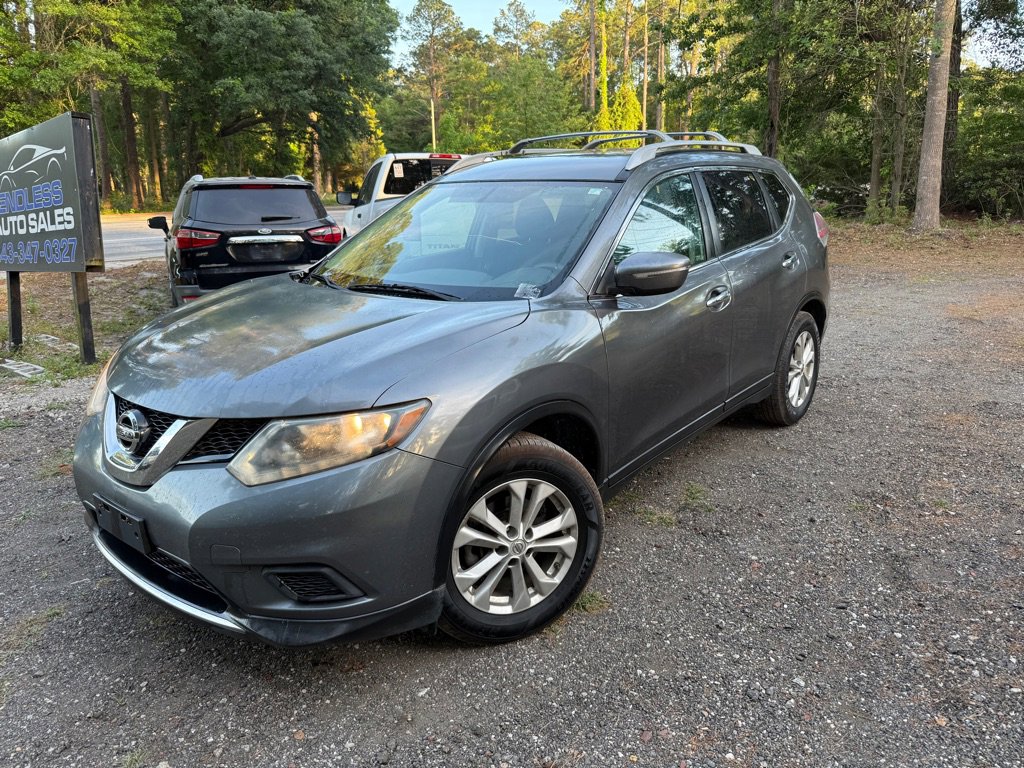 Used 2014 Nissan Rogue SV FWD image 1