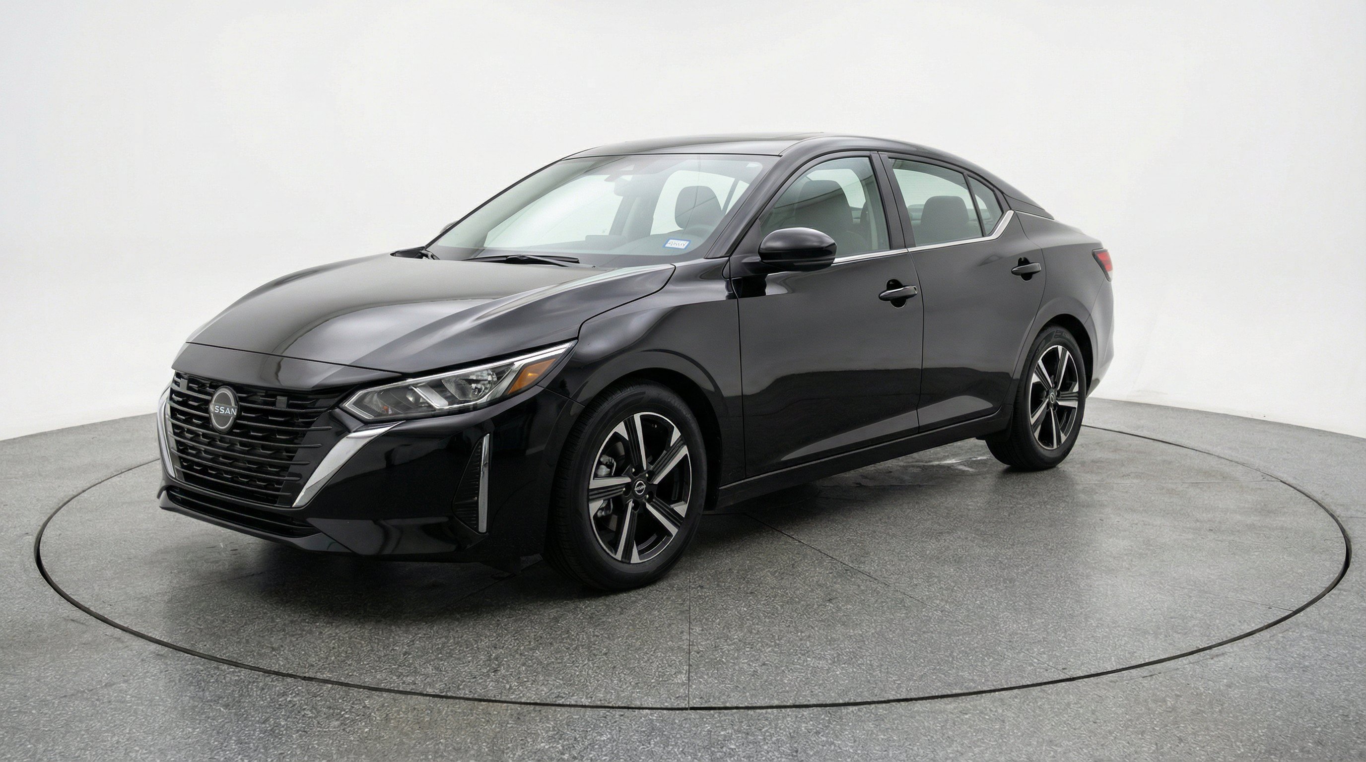 Used 2025 Nissan Sentra SV FWD image 3