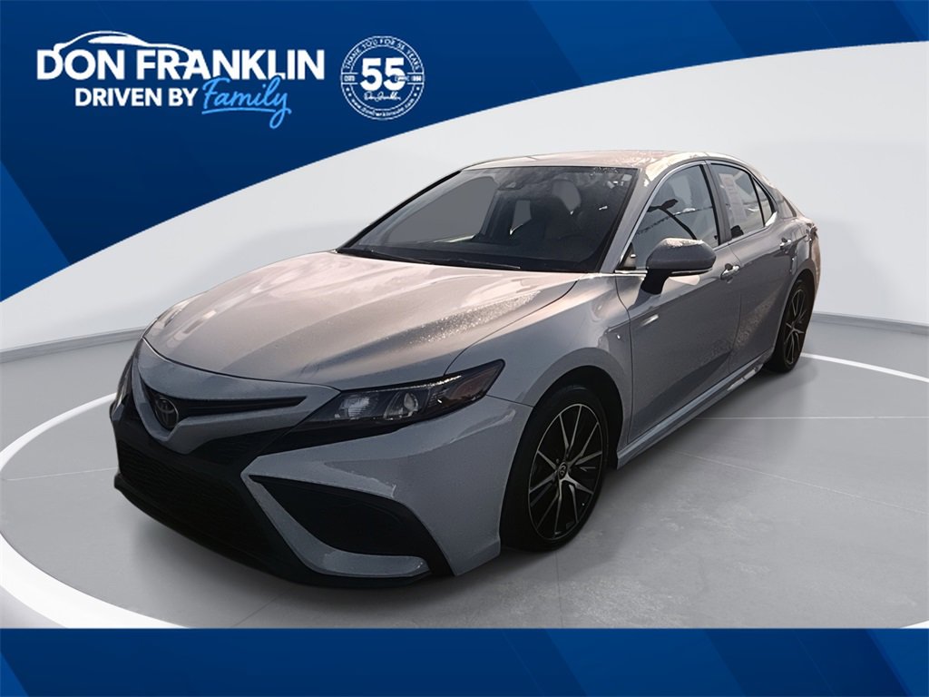 Used 2023 Toyota Camry SE