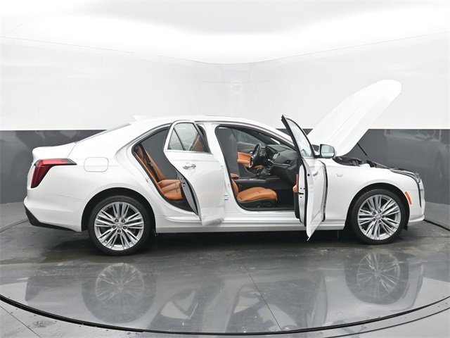 Certified 2025 Cadillac CT4 Premium Luxury image 57