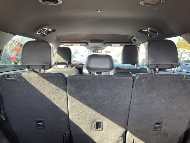 Used 2025 Ford Explorer ST-Line w/ ST-Line Street Pack image 5