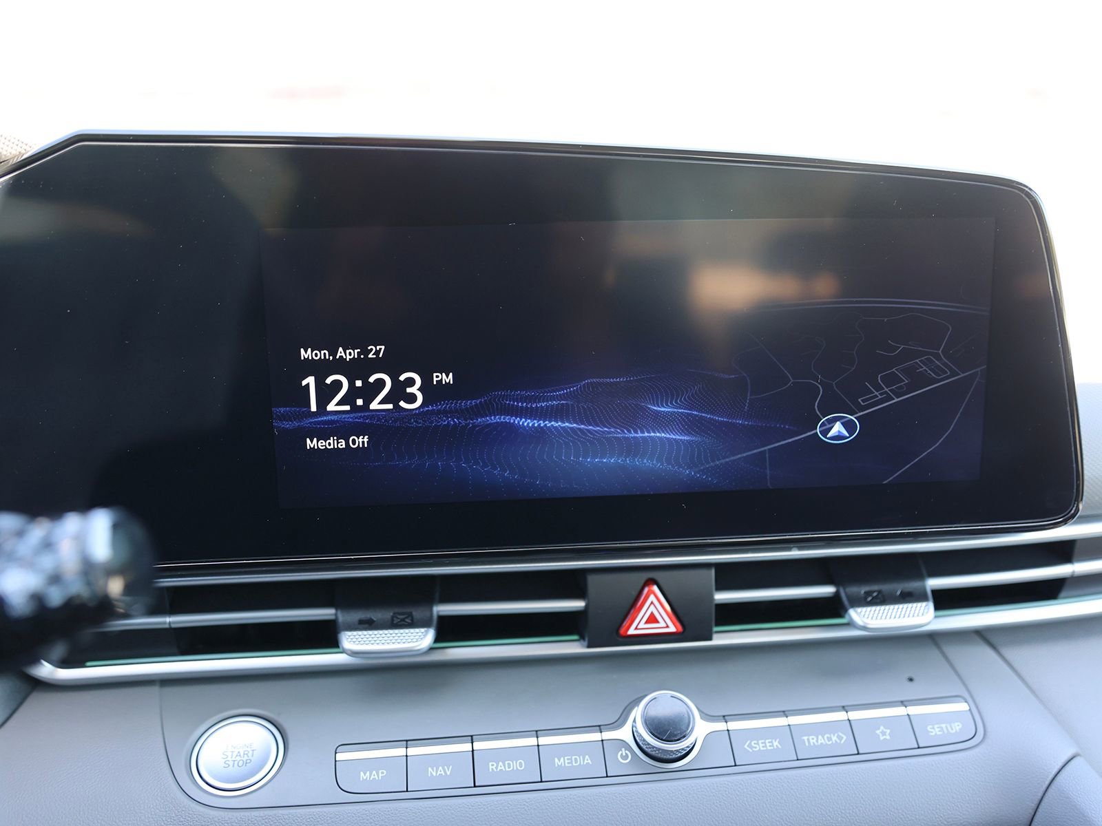 Used 2025 Hyundai Elantra SEL FWD image 21
