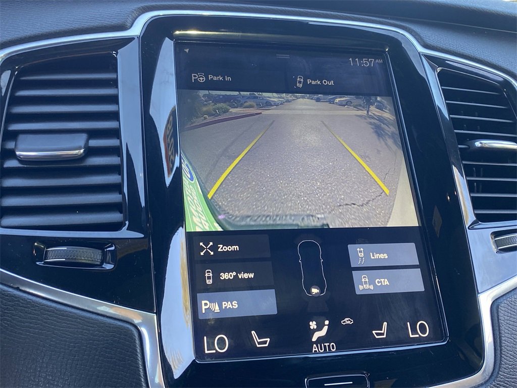 Used 2018 Volvo XC90 T6 Momentum w/ Convenience Package image 23