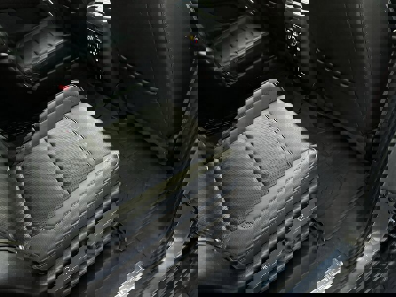 Used 2021 GMC Yukon Denali w/ Denali Ultimate Package image 29