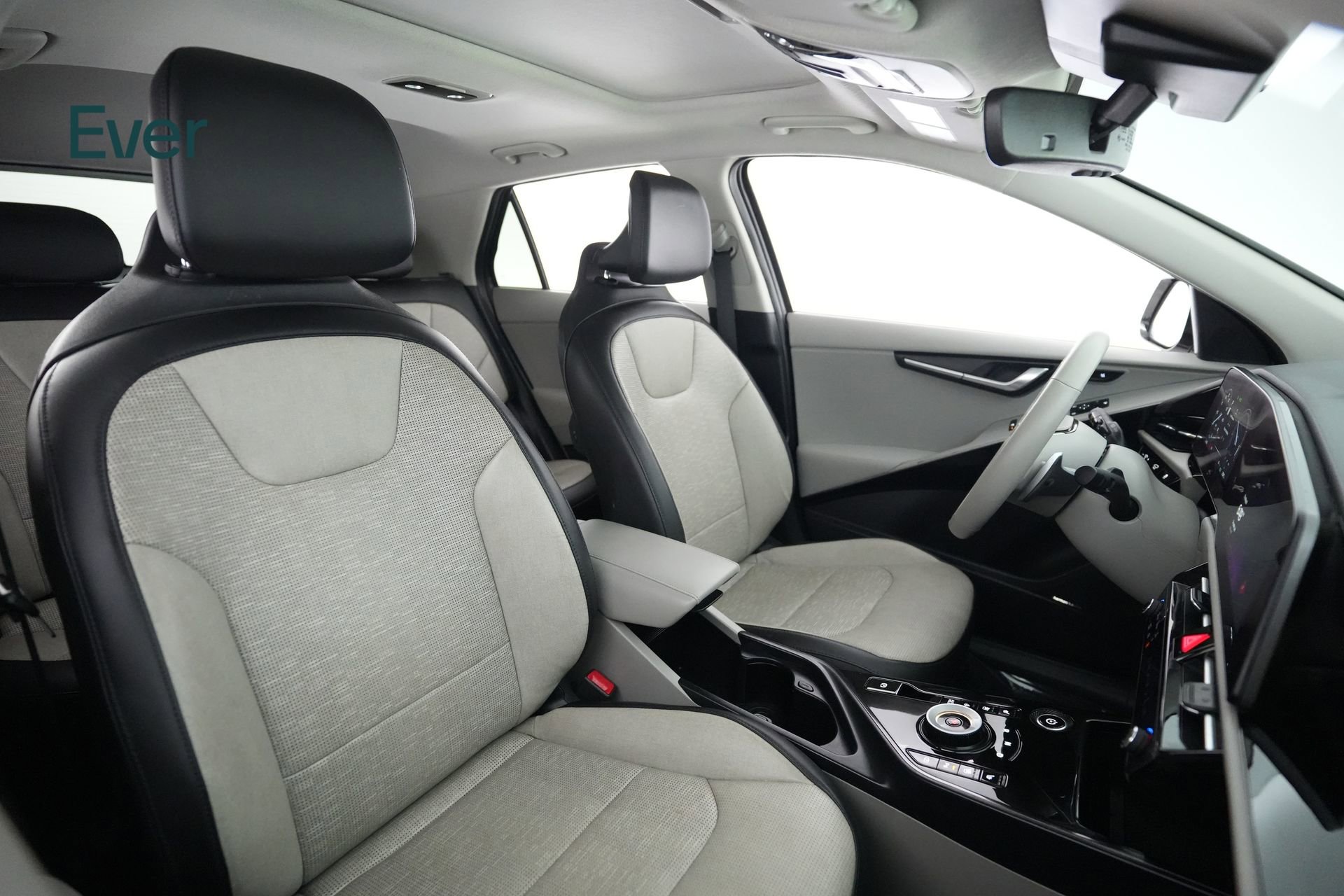 Used 2023 Kia Niro Wave FWD image 23