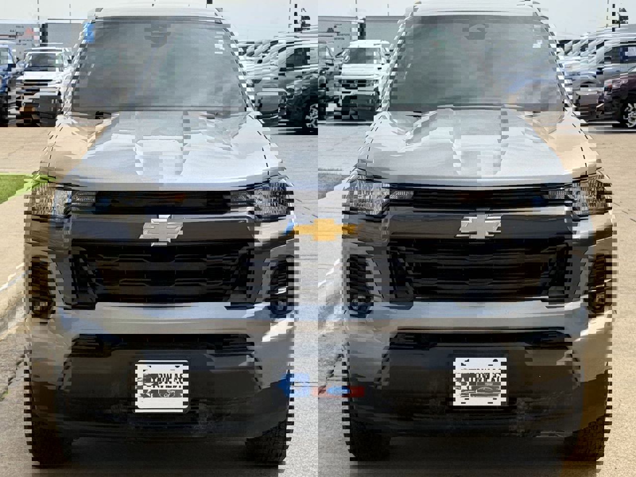 Used 2023 Chevrolet Colorado LT w/ LT Convenience Package II image 8
