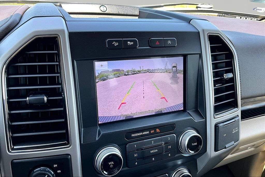 Used 2019 Ford F150 Lariat w/ Equipment Group 502A Luxury AWD/4WD image 22