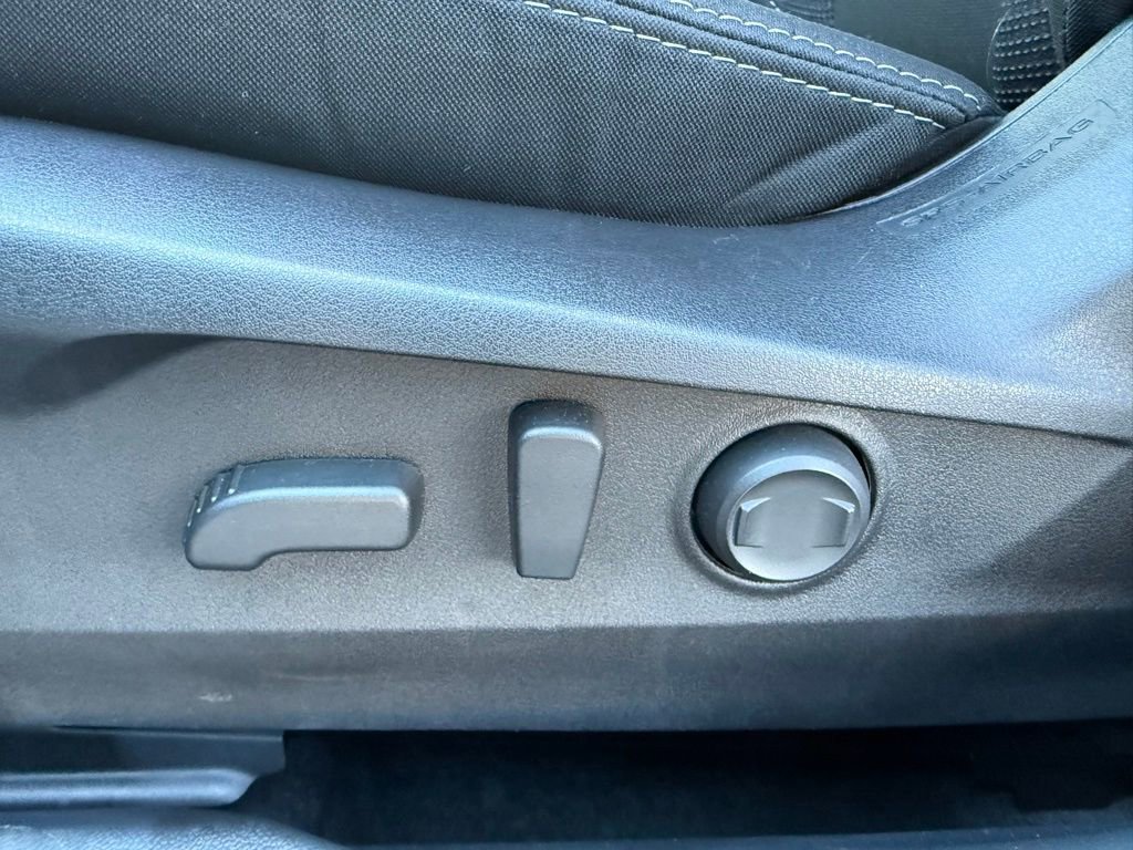 Certified 2025 Subaru Outback Premium image 23