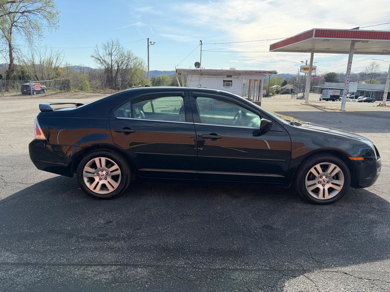 Used 2008 Ford Fusion SEL image 4