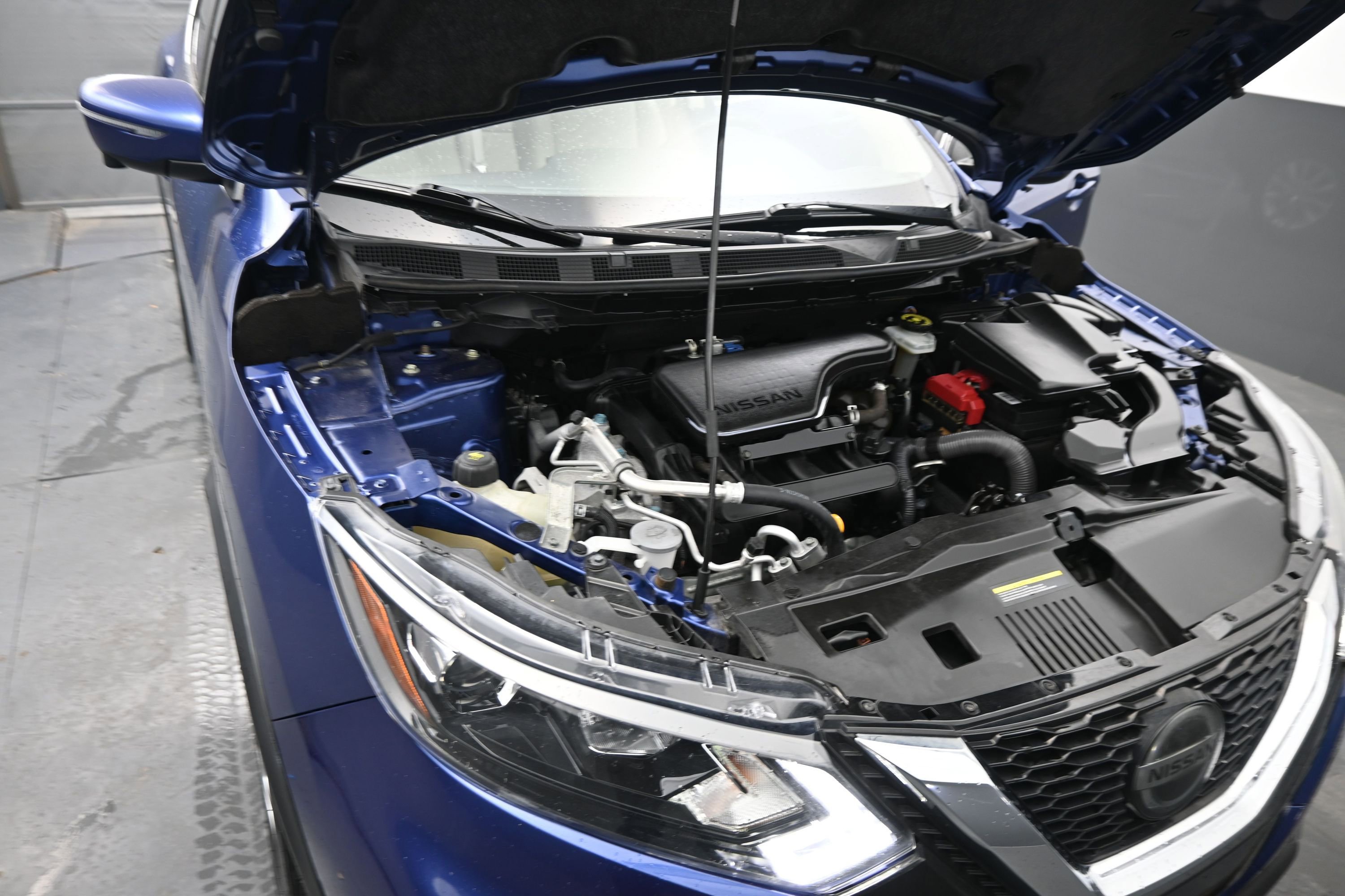 Used 2020 Nissan Rogue Sport SV FWD image 21