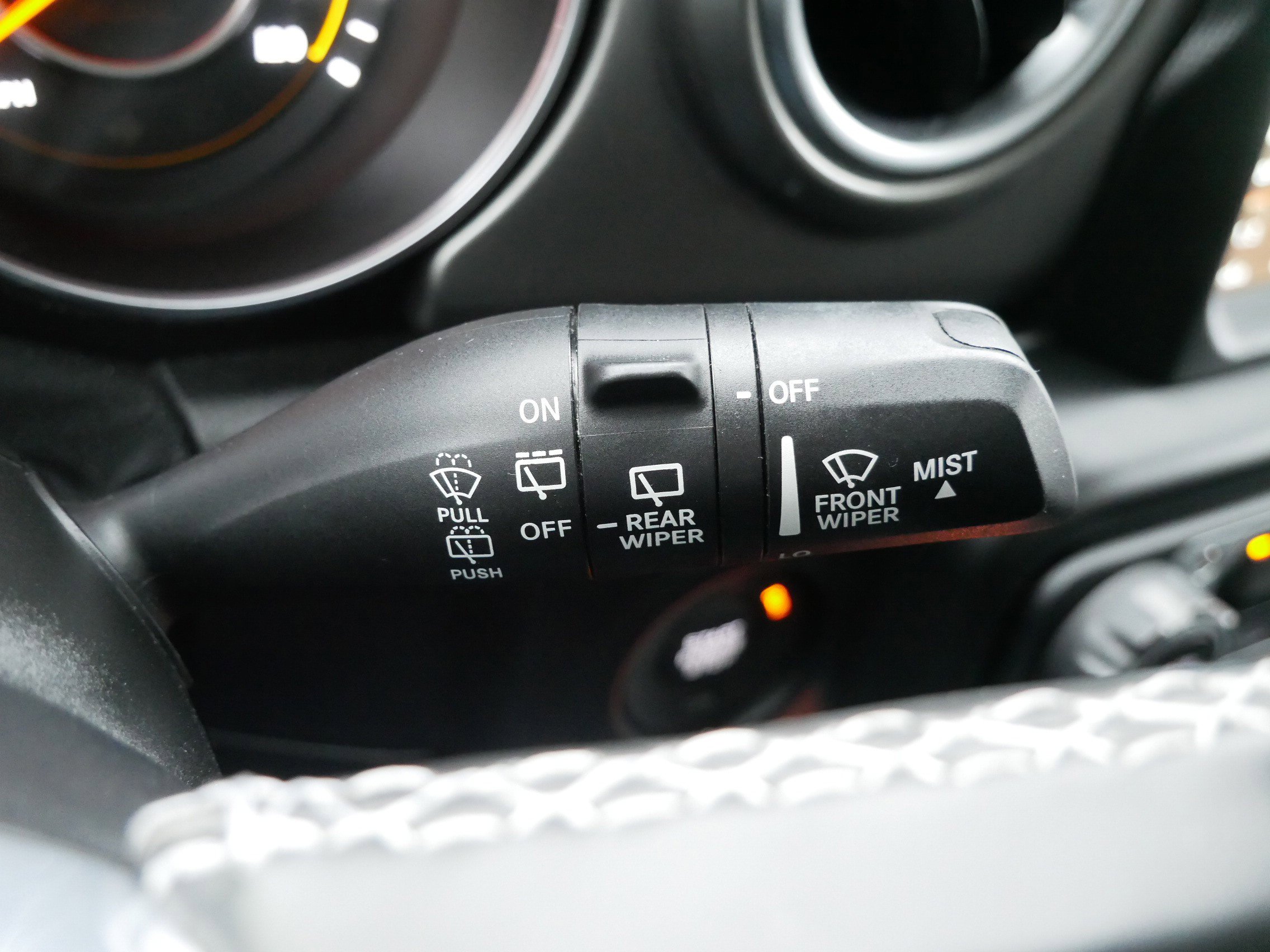 Used 2021 Jeep Wrangler Unlimited Sahara w/ Uconnect 4C Nav & Sound Group AWD/4WD image 26