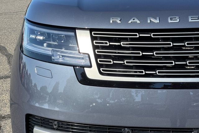 Used 2024 Land Rover Range Rover Long Wheelbase SE AWD/4WD image 47