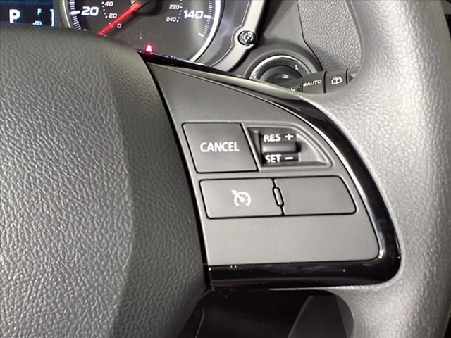 Used 2025 Mitsubishi Eclipse Cross LE AWD/4WD image 23