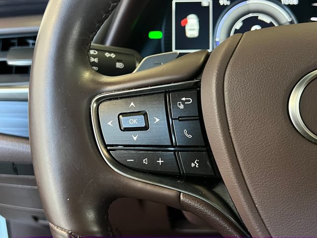 Used 2021 Lexus ES 300h w/ Accessory Package FWD image 39