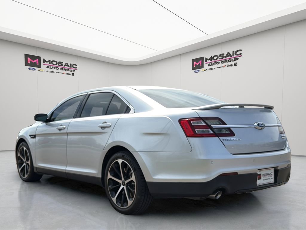 Used 2015 Ford Taurus SHO w/ Technology Package AWD/4WD image 5