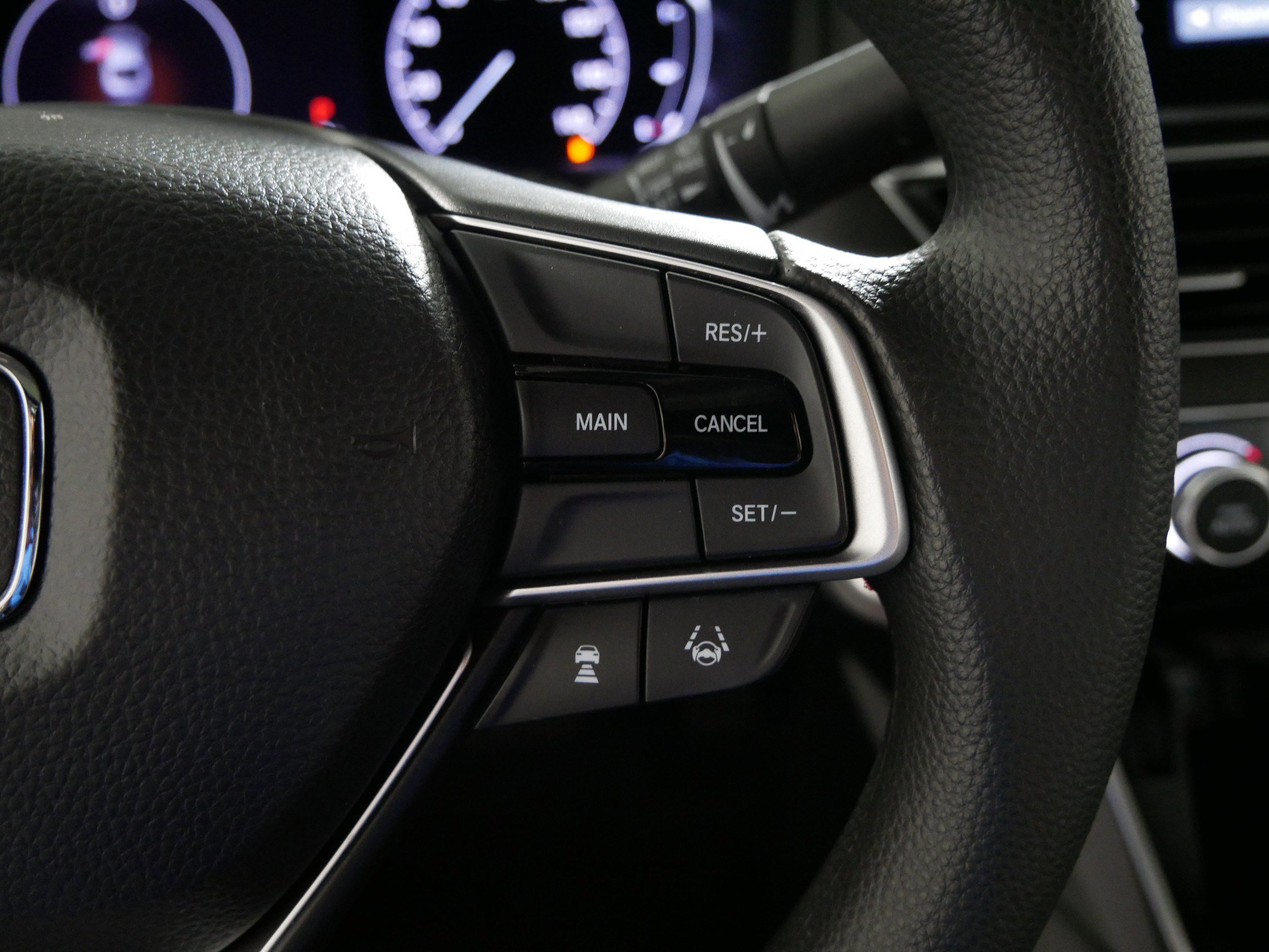 Used 2020 Honda Accord EX image 28