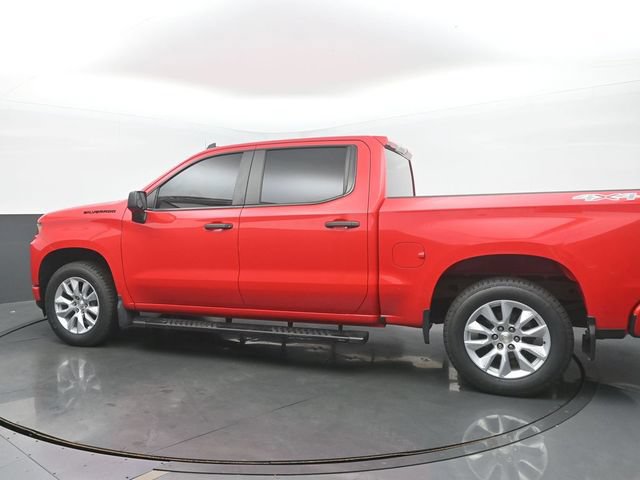 Used 2020 Chevrolet Silverado 1500 Custom w/ Custom Value Package AWD/4WD image 3