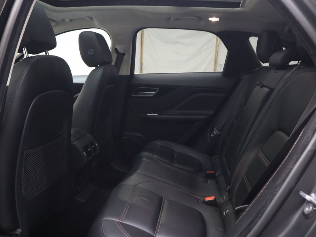 Used 2020 Jaguar F-PACE Prestige AWD/4WD image 14