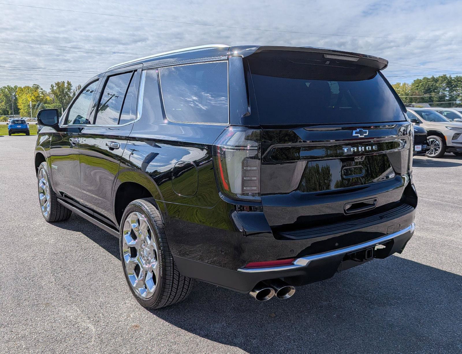 Certified 2026 Chevrolet Tahoe High Country w/ LPO, Chrome Package AWD/4WD image 8