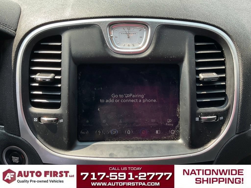 Used 2019 Chrysler 300 Touring w/ Sport Appearance Package RWD image 17