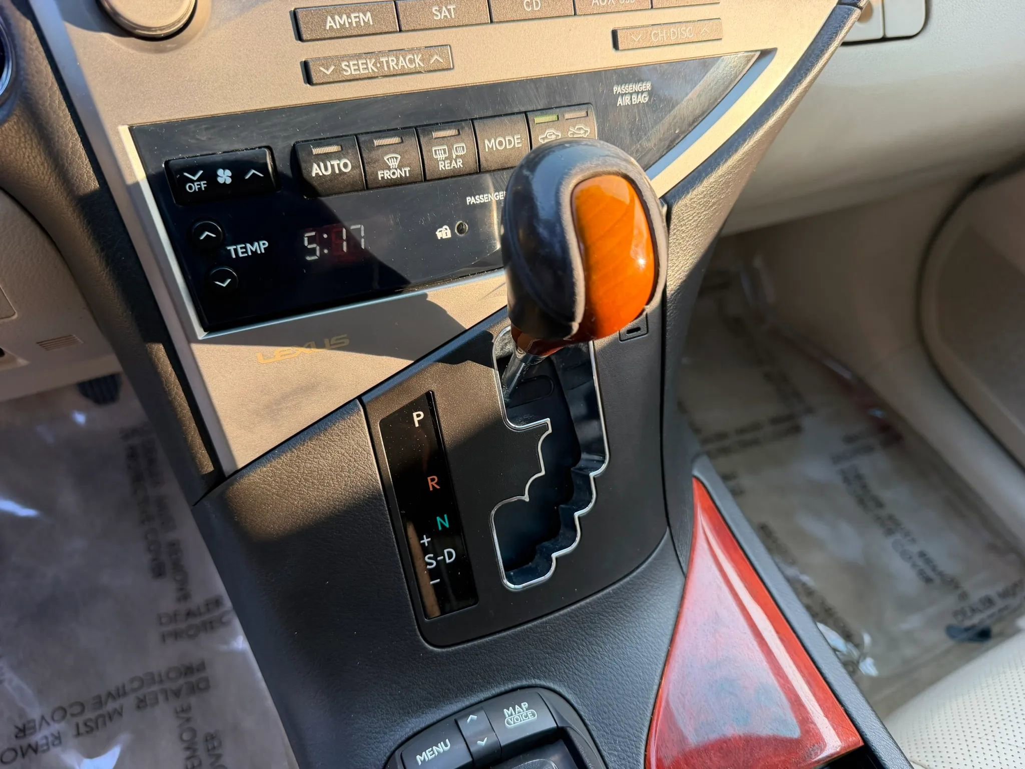 Used 2010 Lexus RX 450h AWD image 29