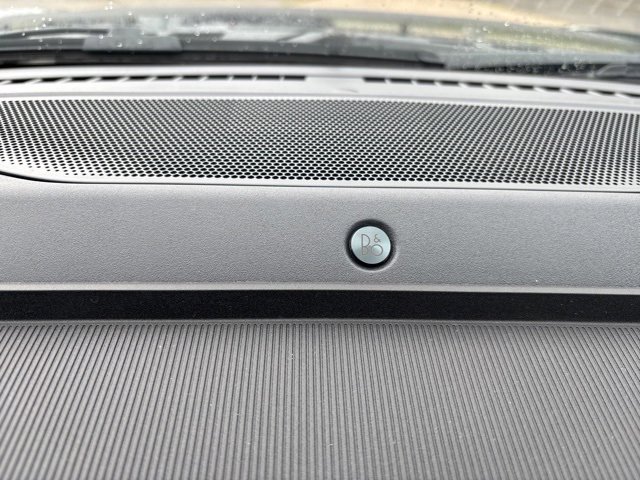 New 2025 Ford F150 Lightning Flash image 20