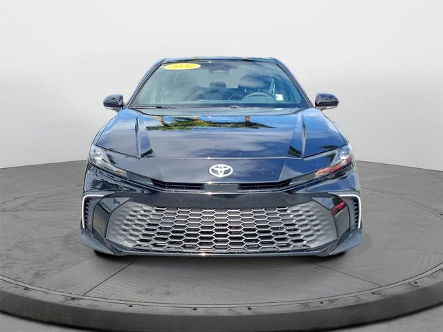 Used 2026 Toyota Camry SE w/ Multimedia Upgrade Package FWD video 2