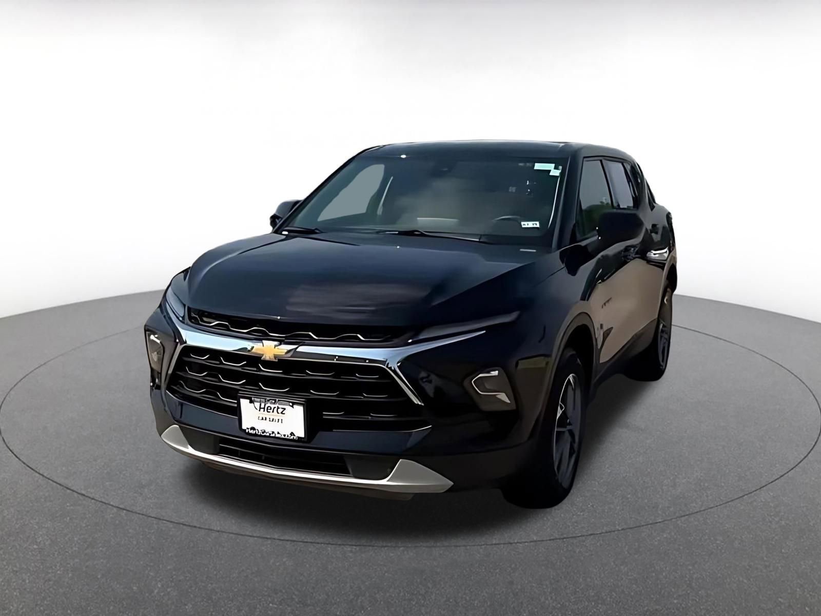 Used 2025 Chevrolet Blazer LT FWD image 7