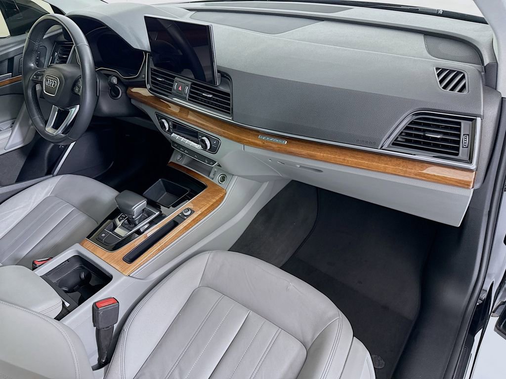 Used 2021 Audi Q5 2.0T Premium Plus image 17