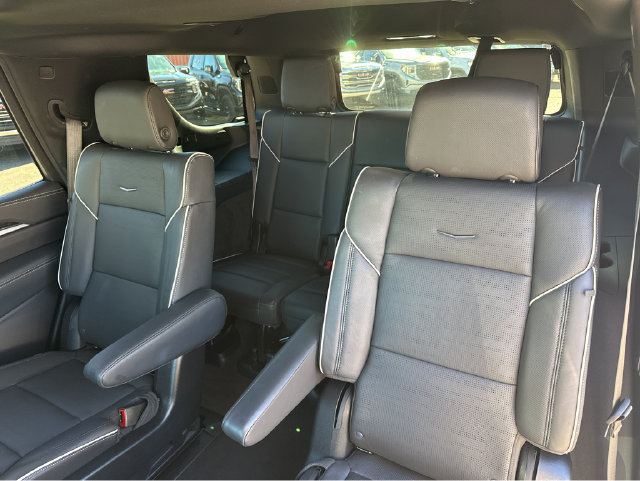 Certified 2025 Cadillac Escalade Premium Luxury RWD image 14