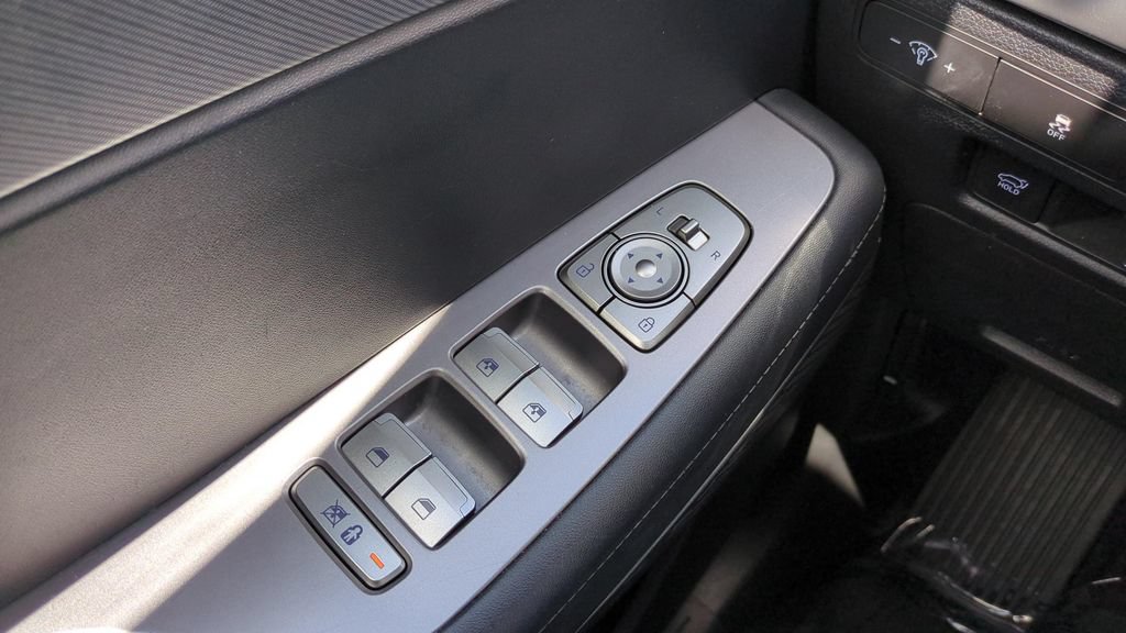 Certified 2025 Hyundai Palisade SEL FWD image 19