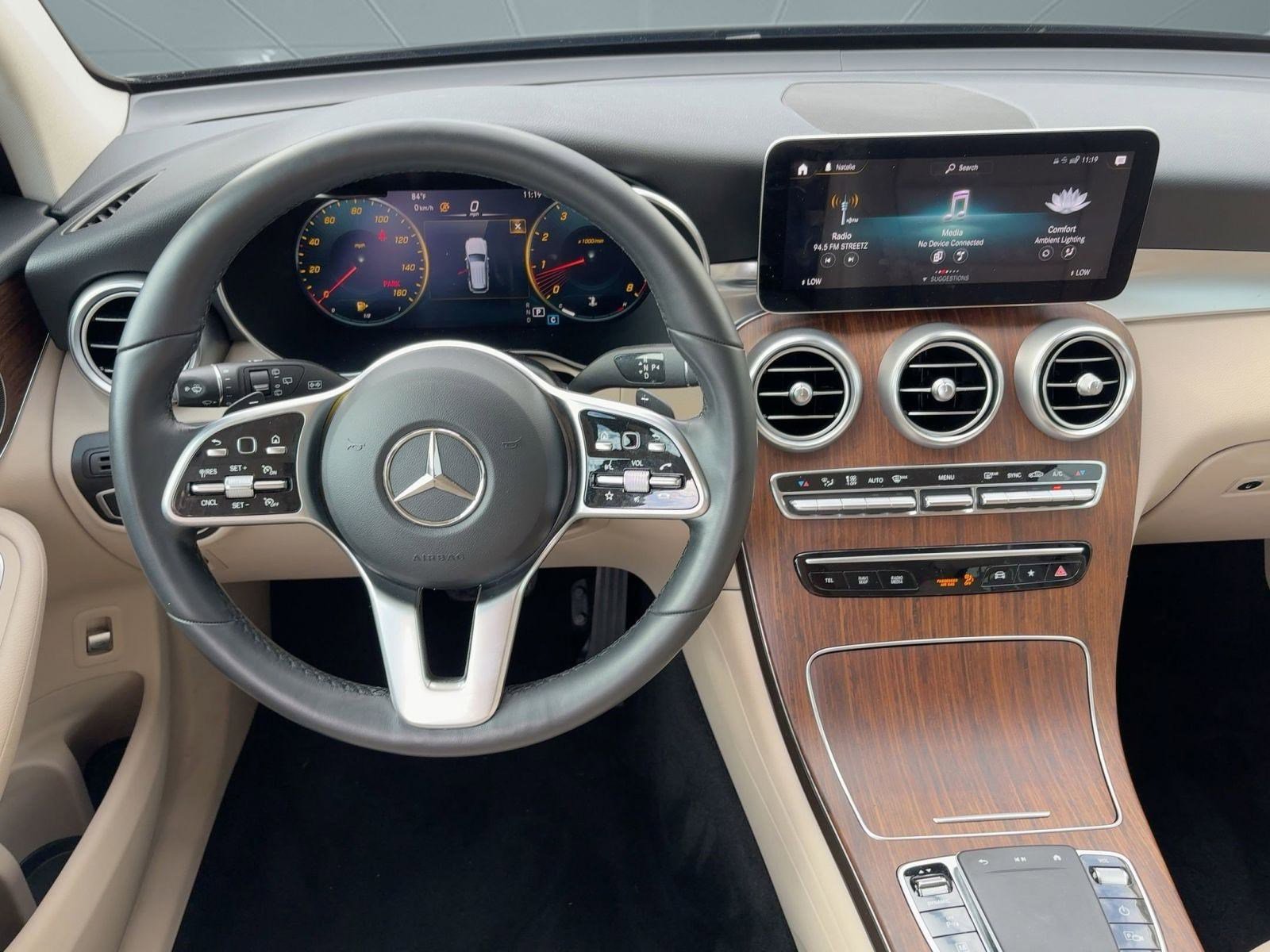 Used 2022 Mercedes-Benz GLC 300 GLC 300 image 27