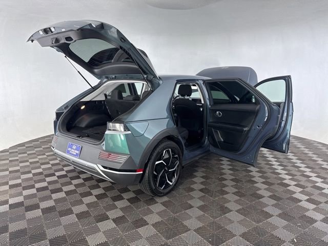 Certified 2023 Hyundai Ioniq 5 SE w/ Cargo Package AWD/4WD image 15
