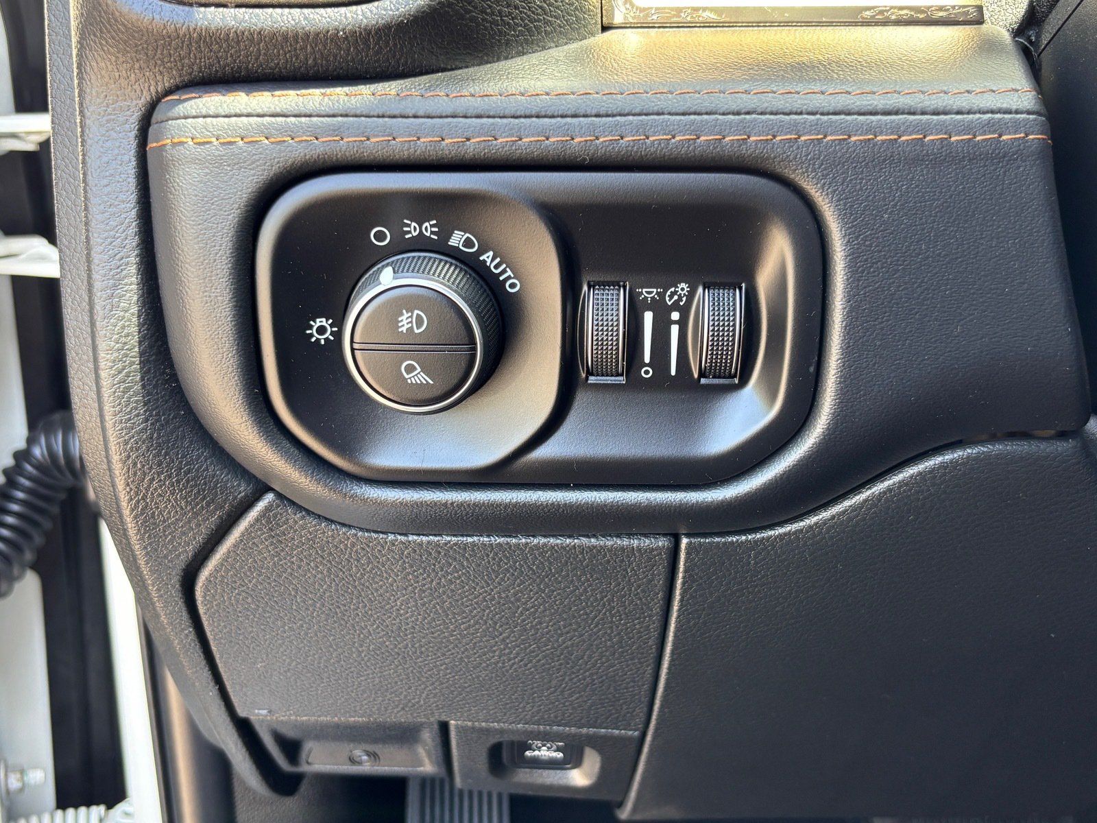 Used 2022 RAM 2500 Limited AWD/4WD image 26
