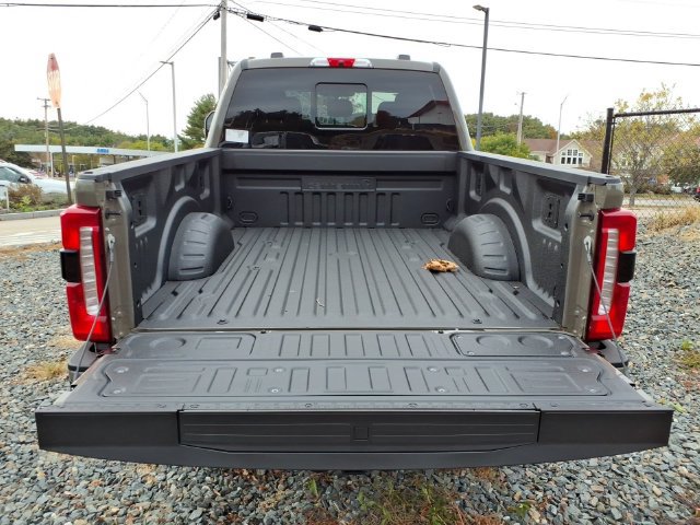 New 2027 Ford F250 XLT w/ XLT Premium Package AWD/4WD image 7