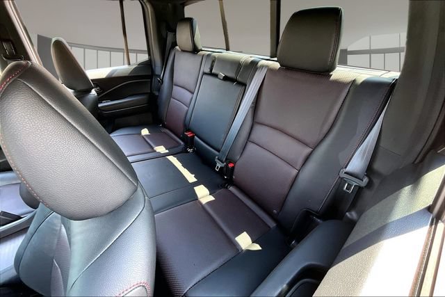 Certified 2022 Honda Ridgeline Black Edition image 21