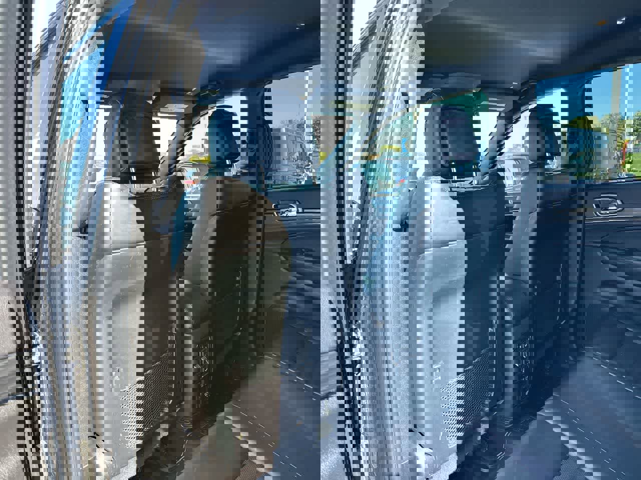 Used 2019 Jeep Grand Cherokee Limited X image 23