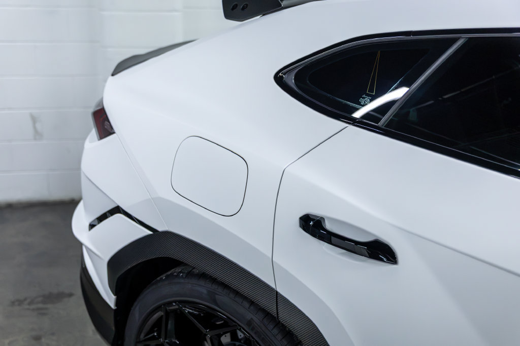 Used 2023 Lamborghini Urus Performante AWD/4WD image 5